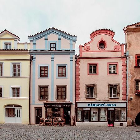 Penzion Víno Hruška Pardubice Exterior foto
